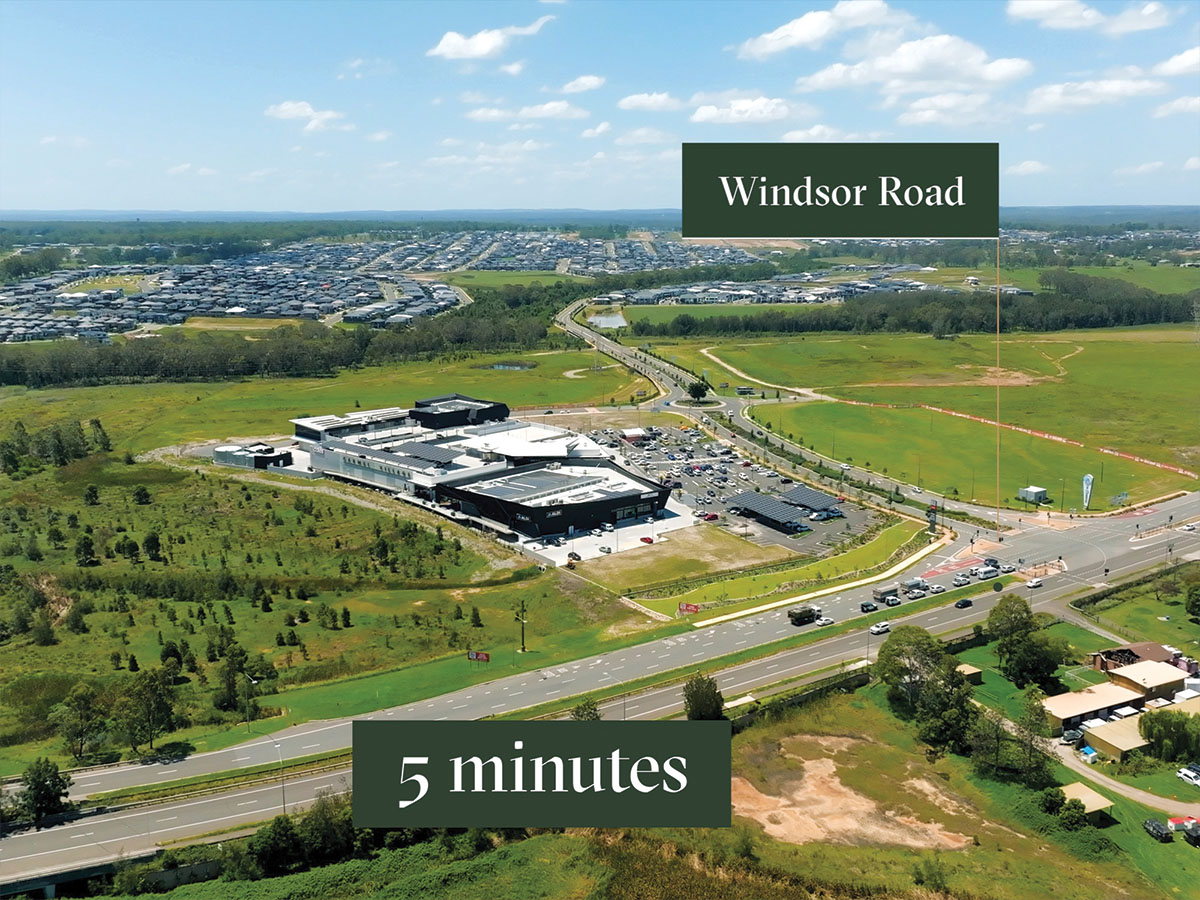Landen’s Oakville Estate - Oakvill Amenities
