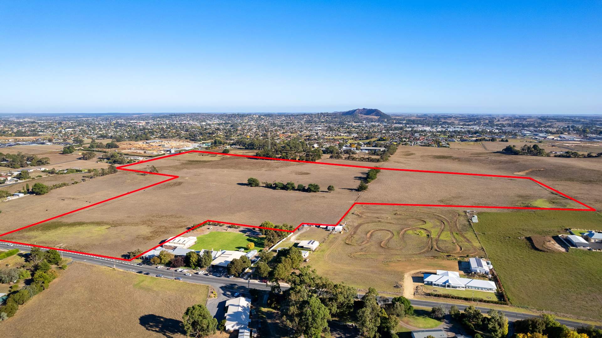 Limestone Estate - Suttontown