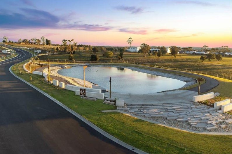 Lochinvar Ridge Estate - Lochinvar Streetscape