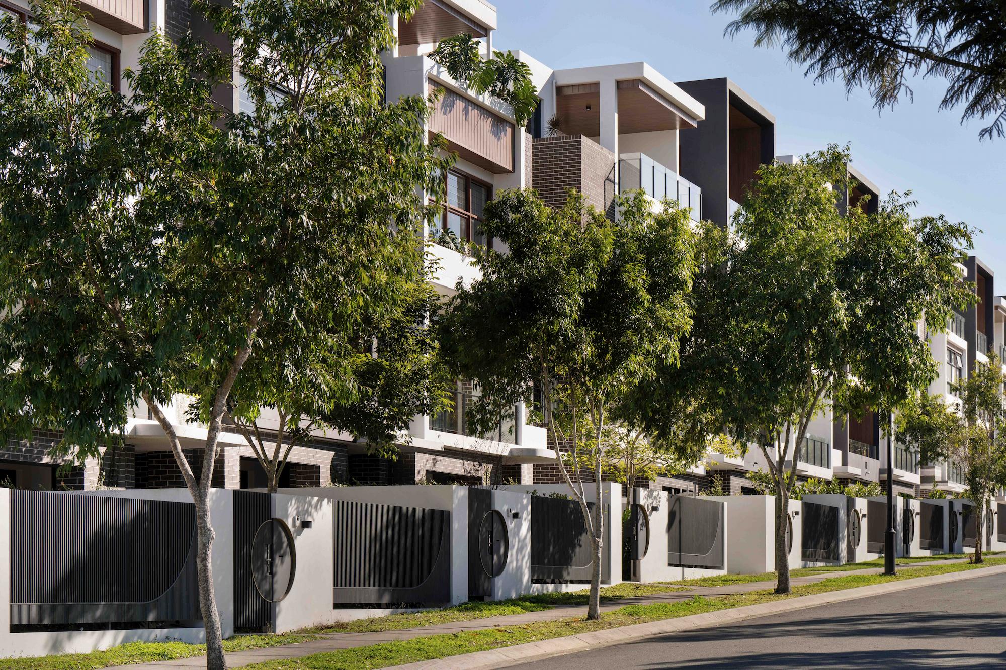 Long Pocket Estate - Indooroopilly Streetscape