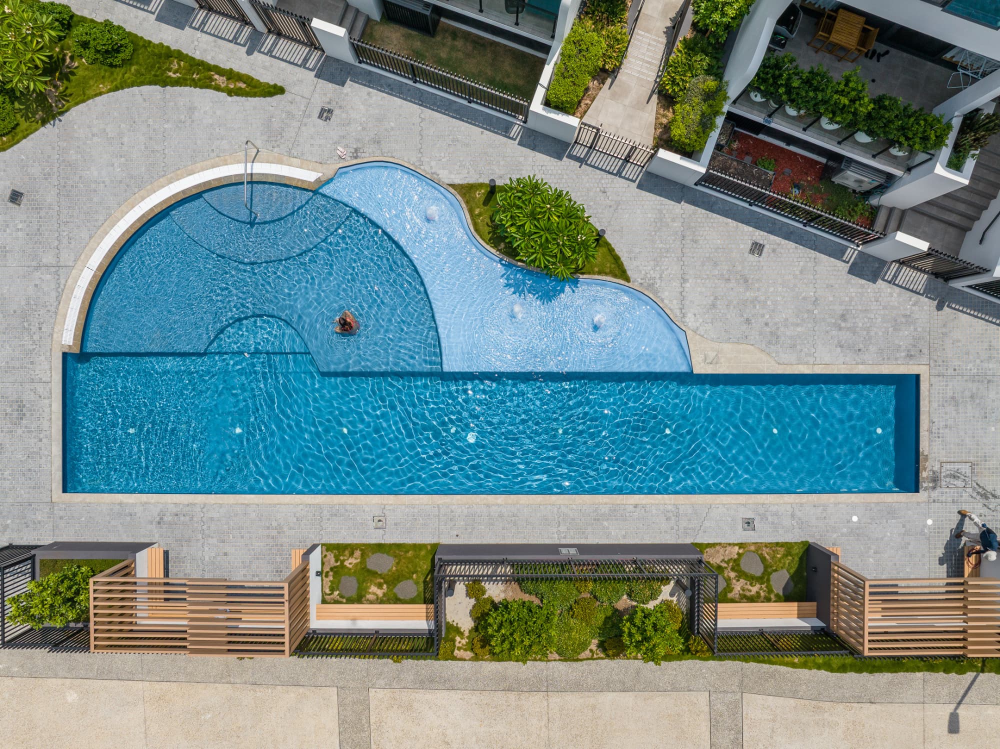 Long Pocket Estate - Indooroopilly Amenities