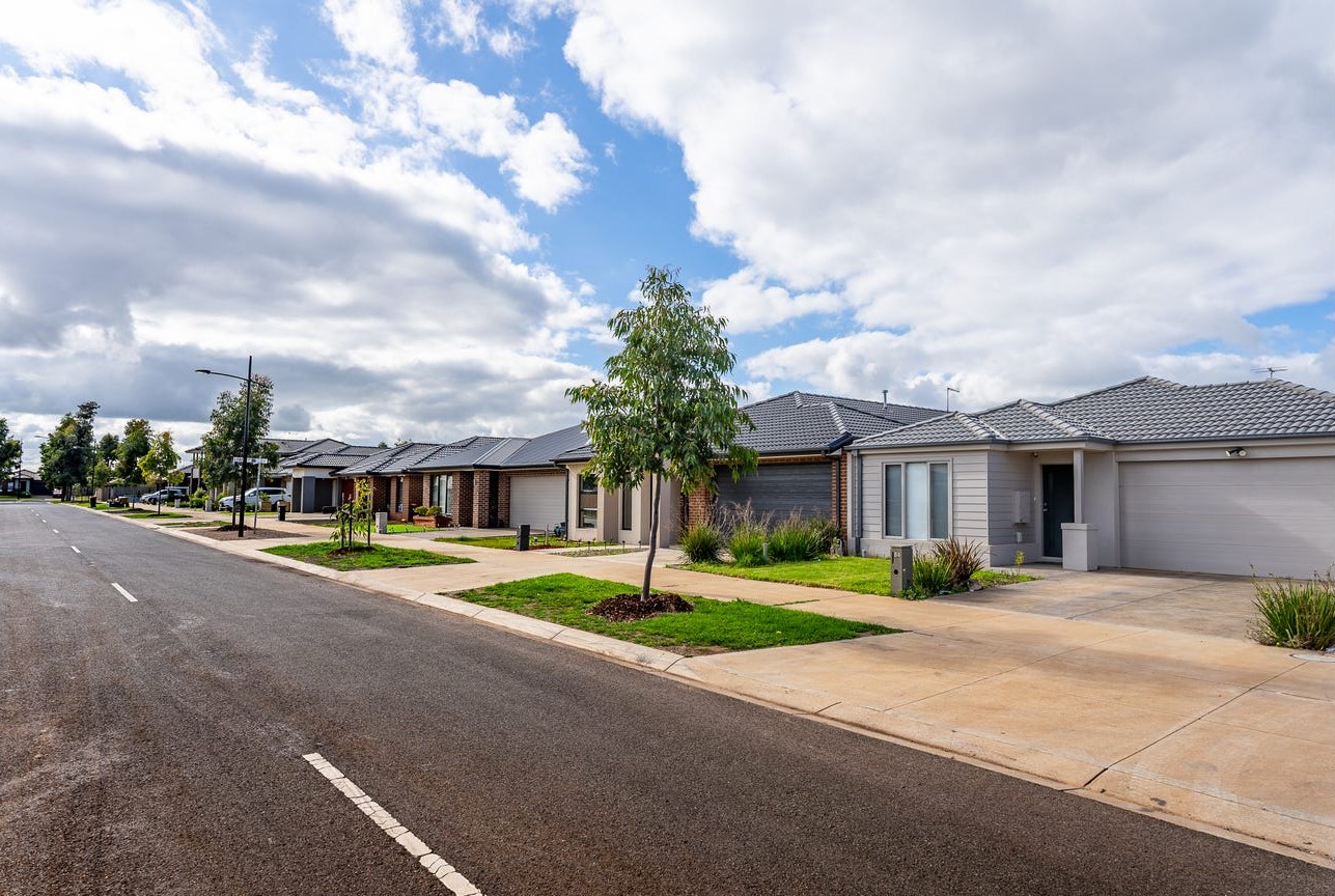 Maplewood Estate - Melton South Streetscape