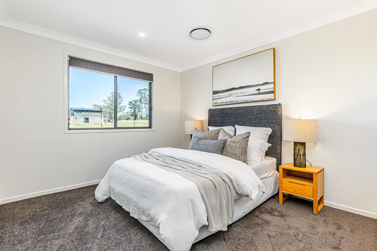 McKenzie Estate - Vineya Bedroom