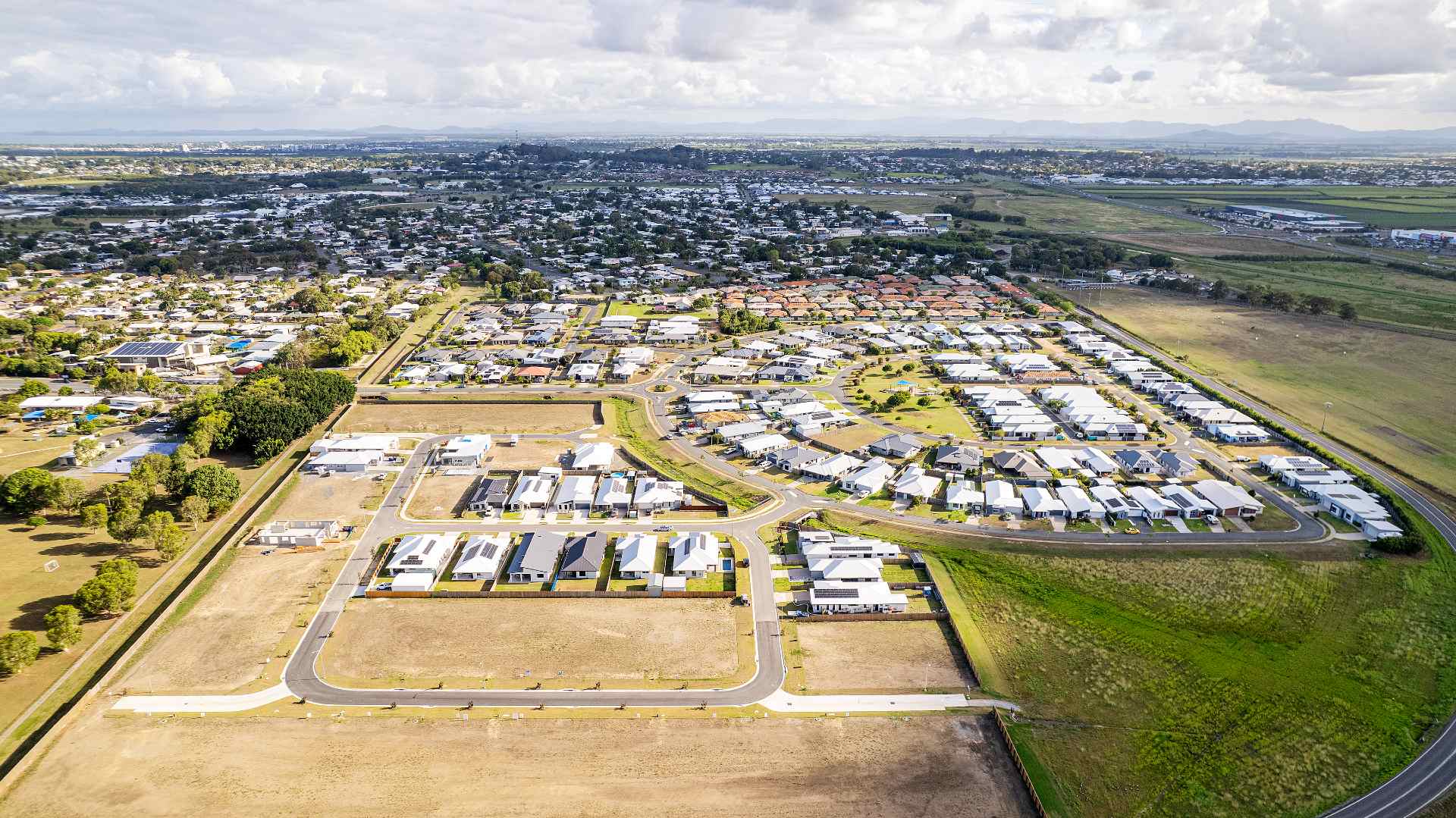 Miraflores Estate - Beaconsfield