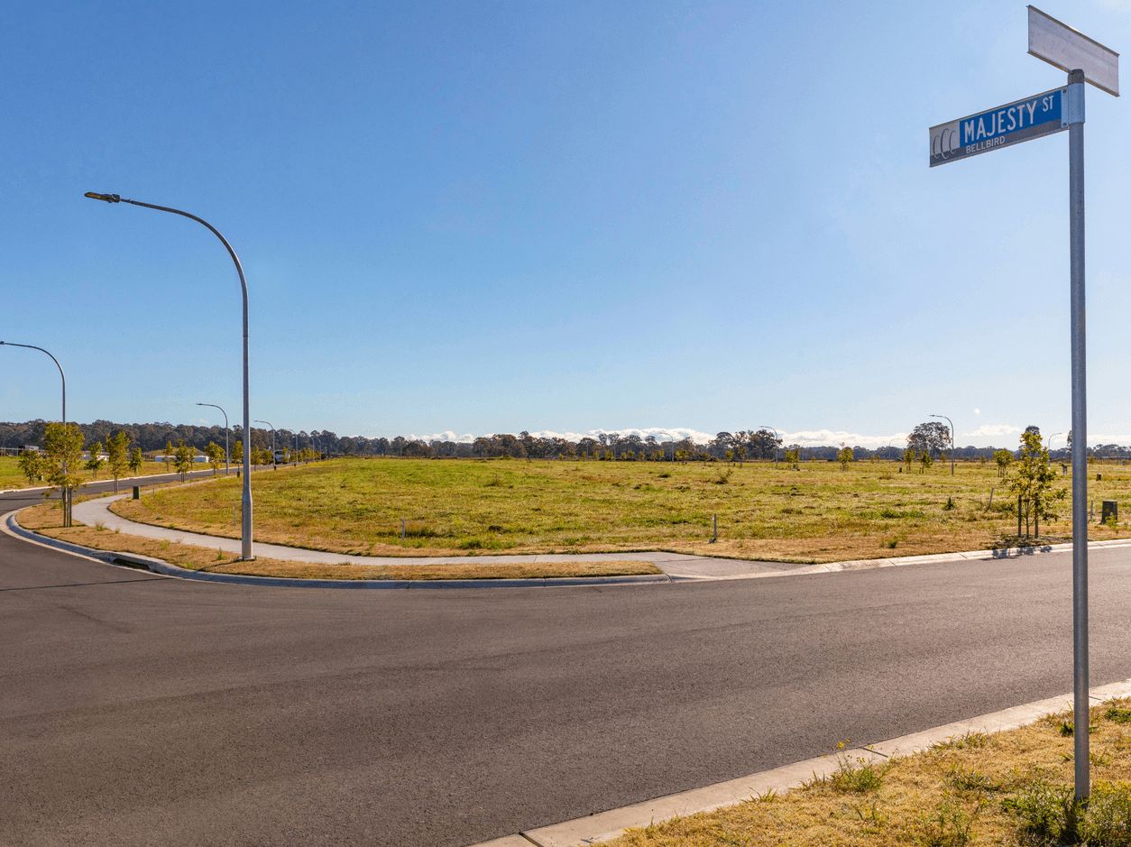 Mount View Grange Estate - Bellbird Streetscape