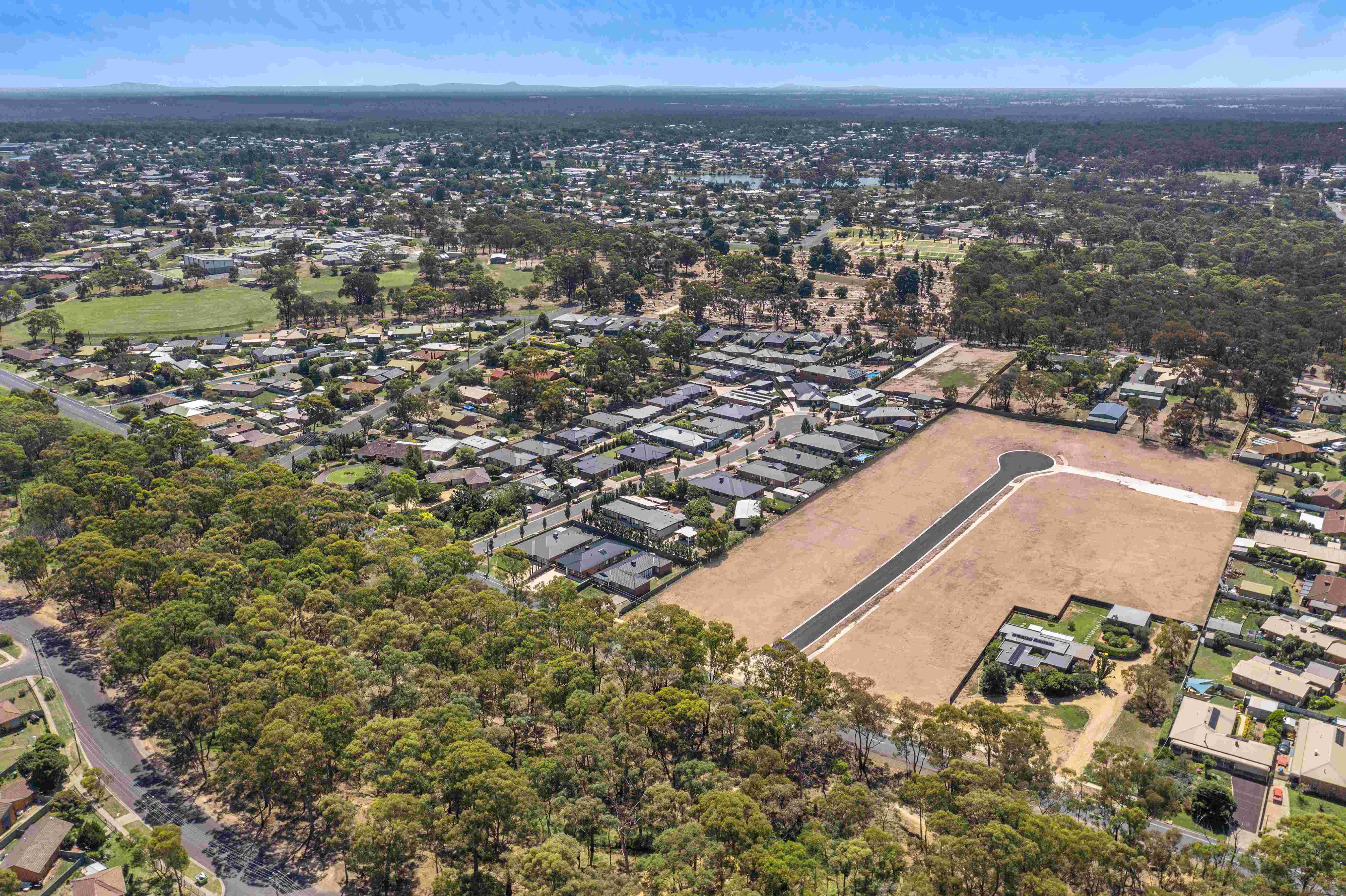 Neangar Green Estate - Eaglehawk Aerial