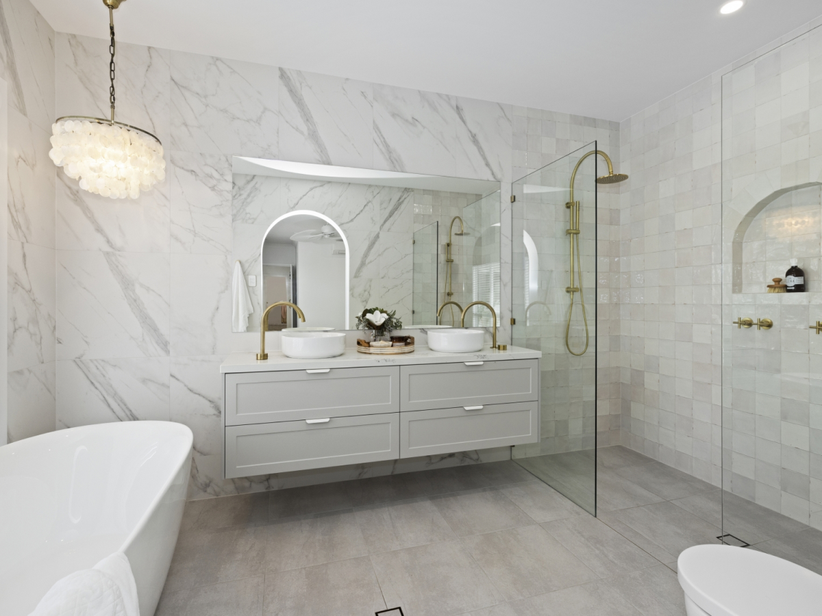 North Shore - Burdell Bathroom