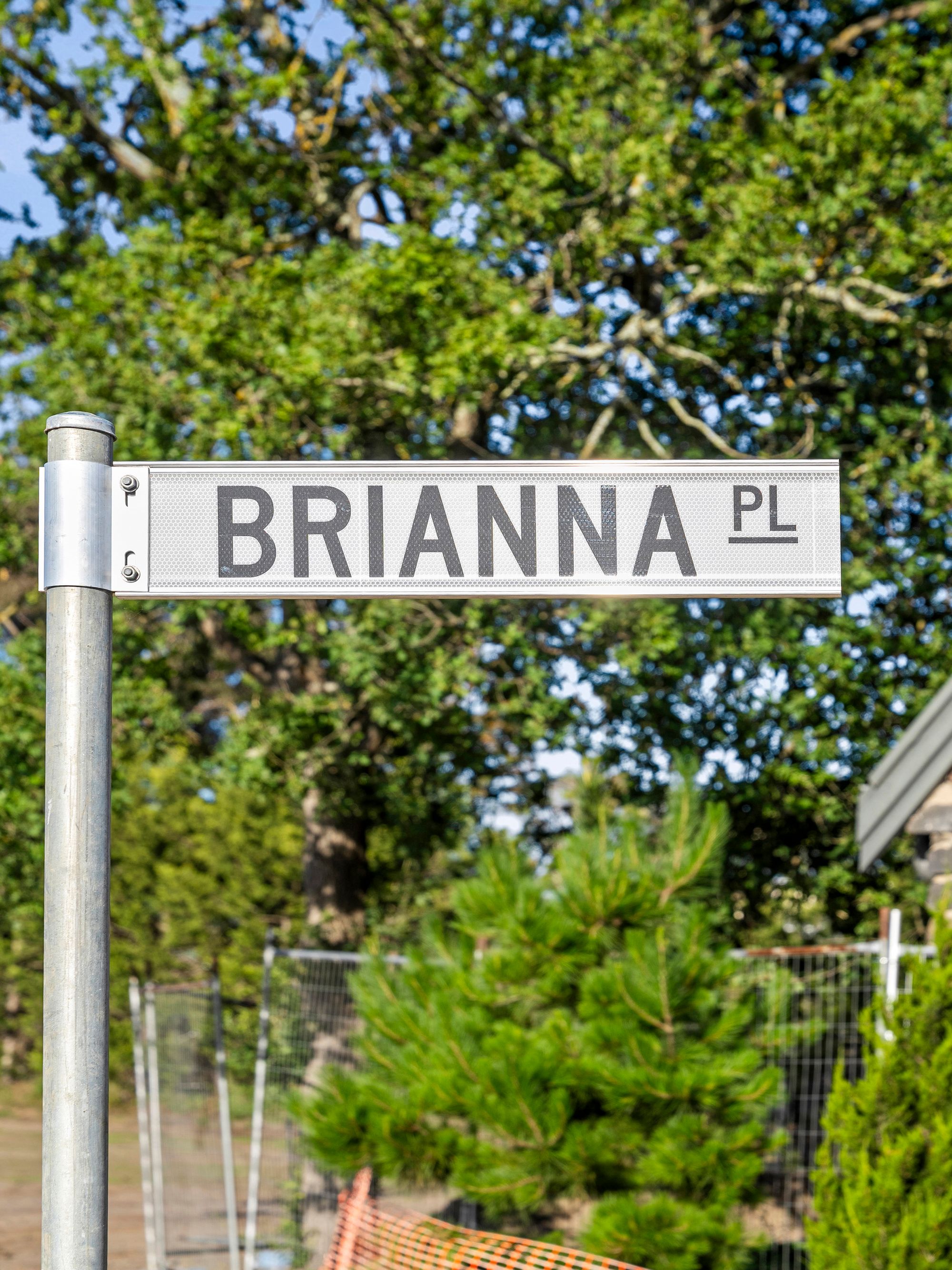 Oakden Estate - Drysdal Streetscape