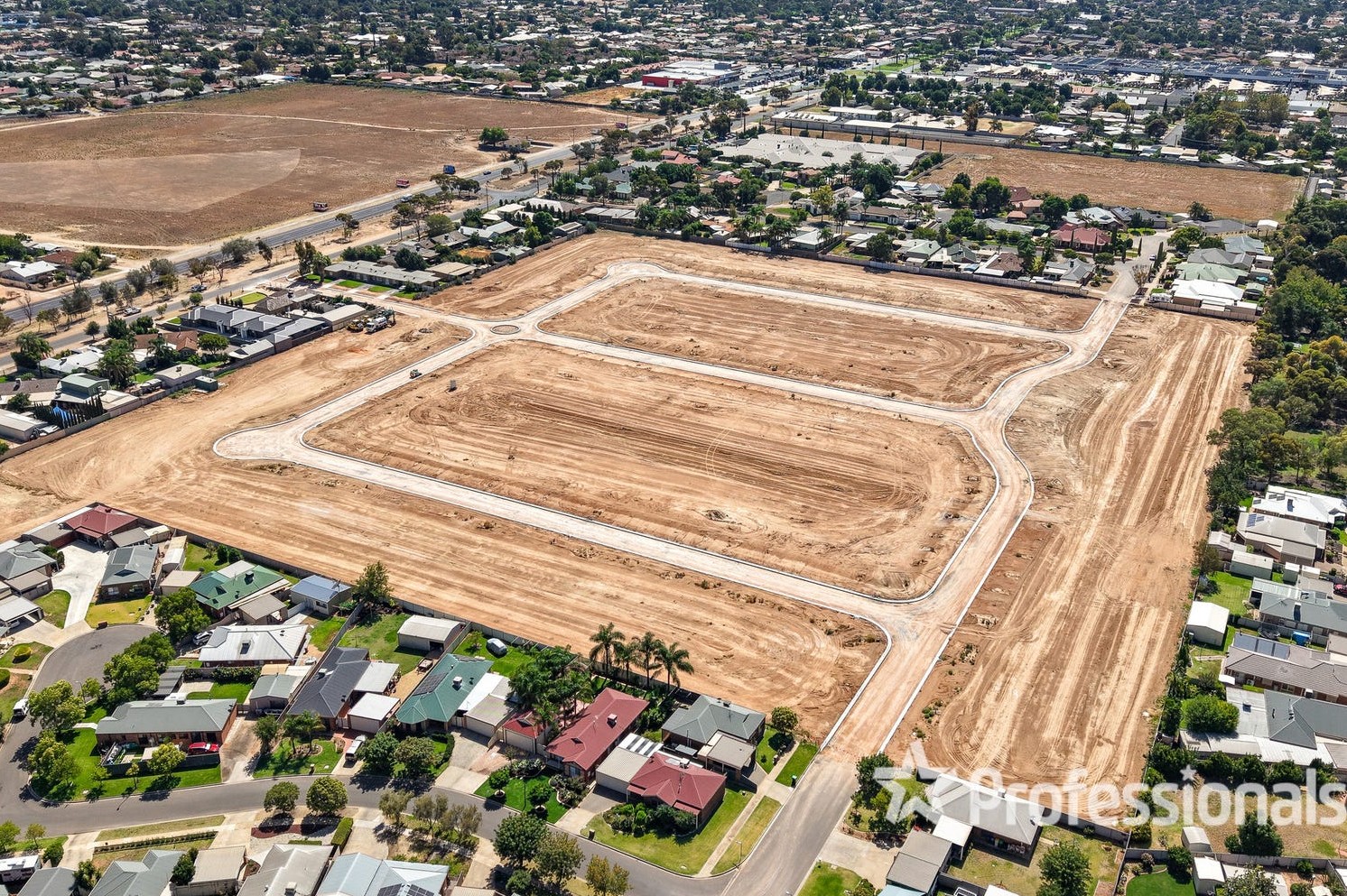 Oakmont Grove Estate - Mildura Aerial