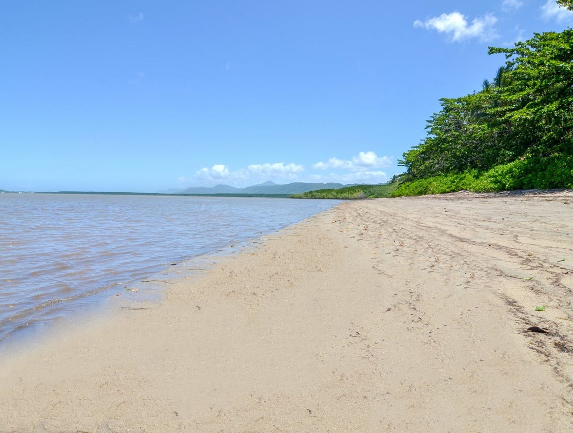 Ocean Breeze Port Douglas Estate - Cooya Beach