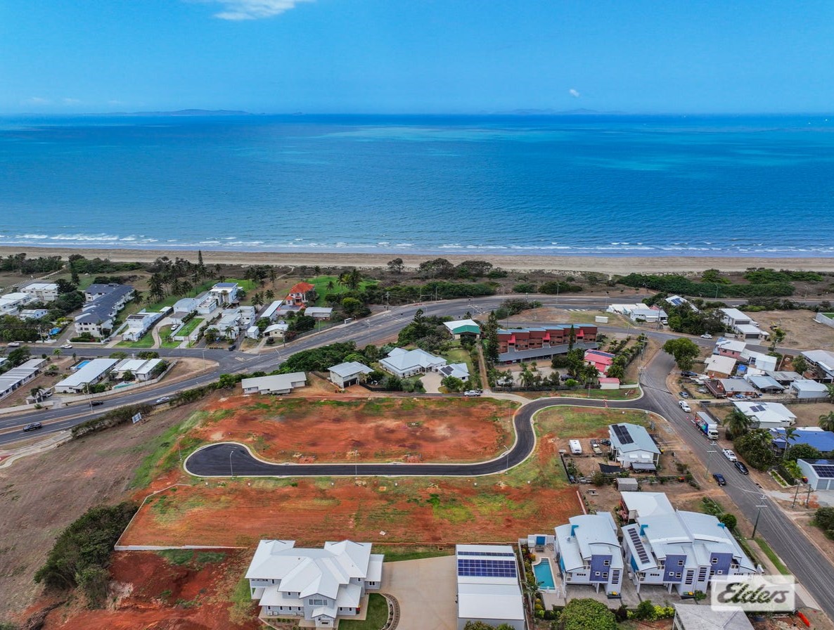 Ocean Breeze Estate - Meikleville Hill Aerial