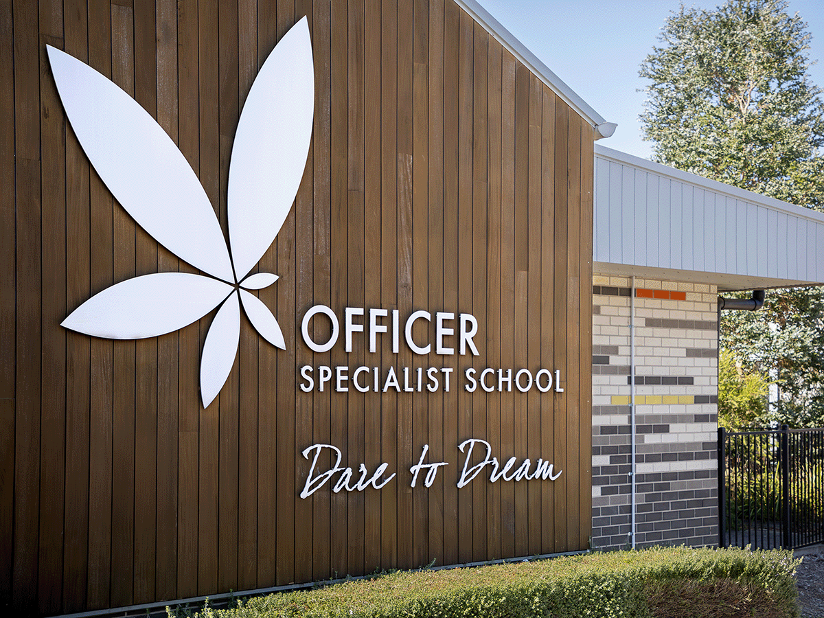 Officer Central Estate - Officer