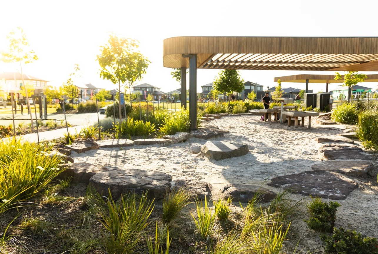 Orana Estate - Clyde North Park