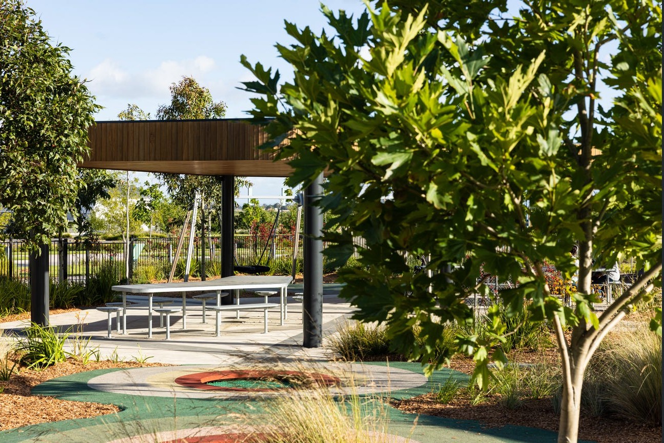 Orana Estate - Clyde North Park