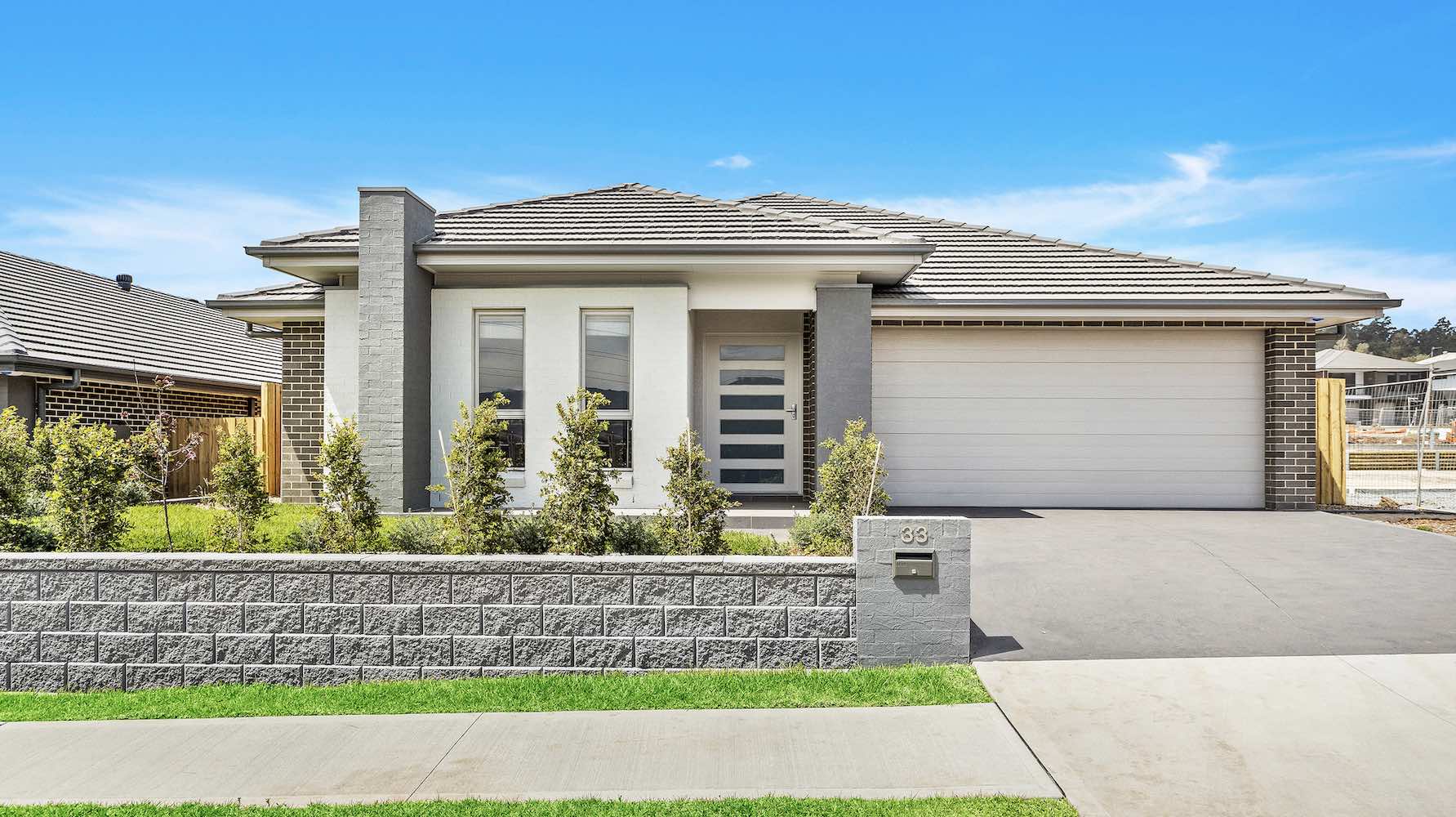 Ravenswood Estate - Tullimbar External