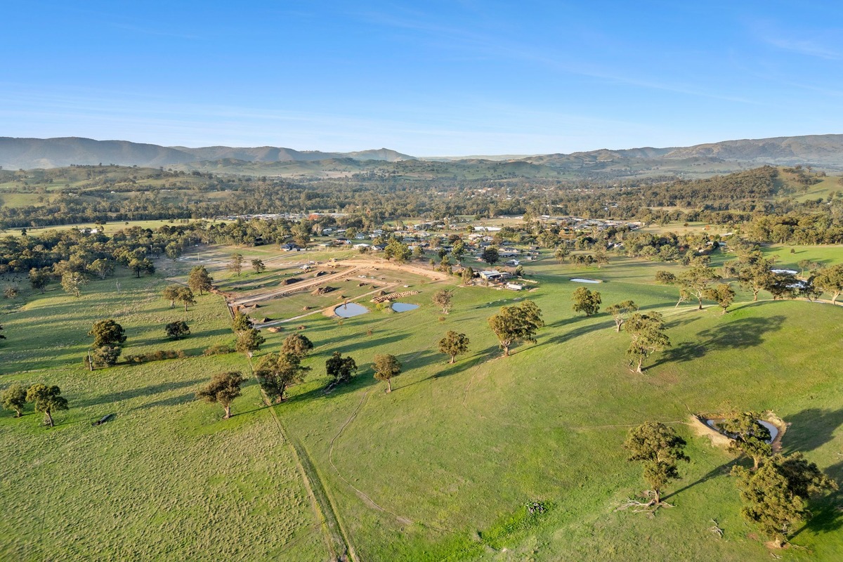 Red Gum Views Estate - Y Aerial