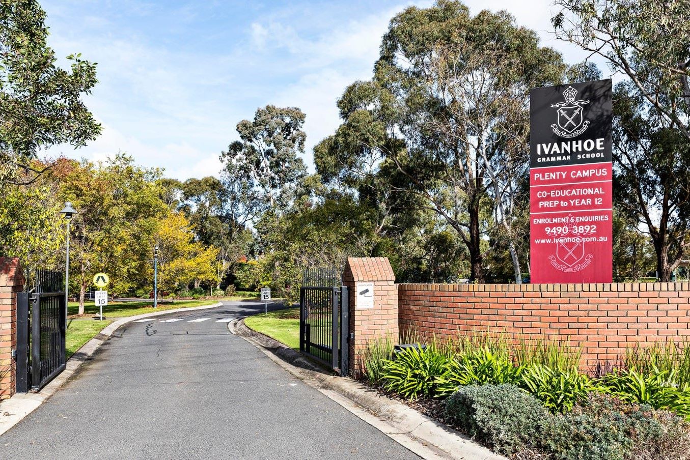 River Rise Estate - Plenty