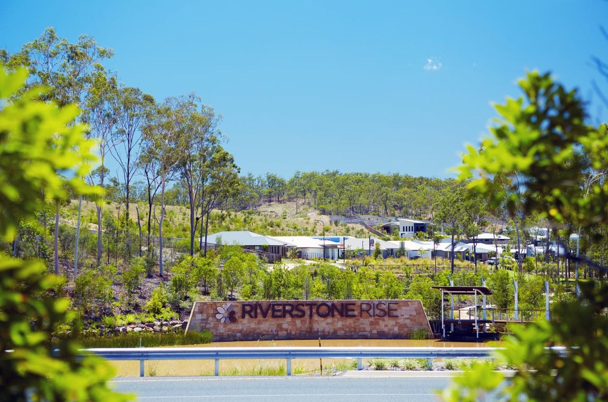 Riverstone Rise Estate - Boyne Island External