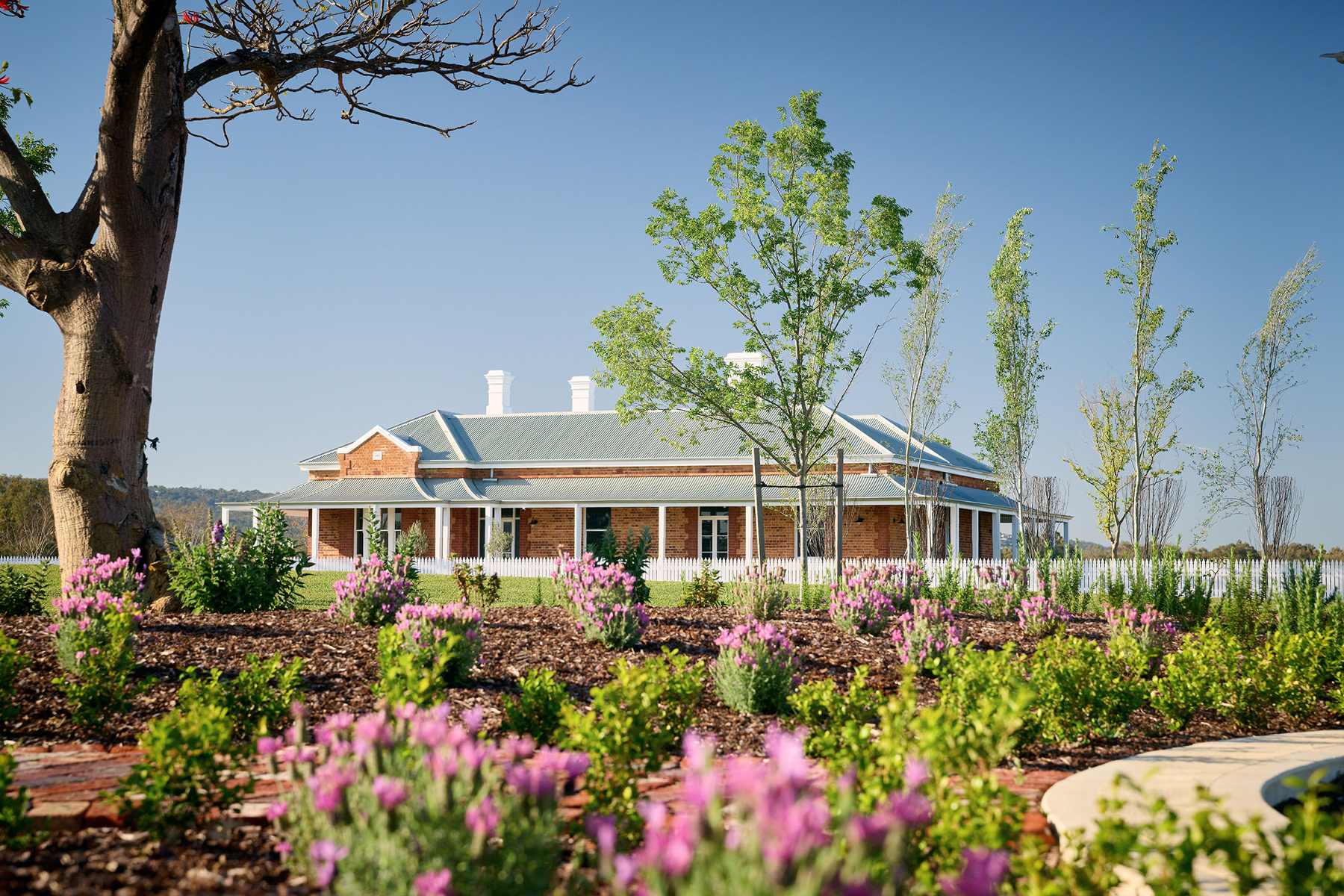 Robinson Grove Estate - Bellevue Lifestyle