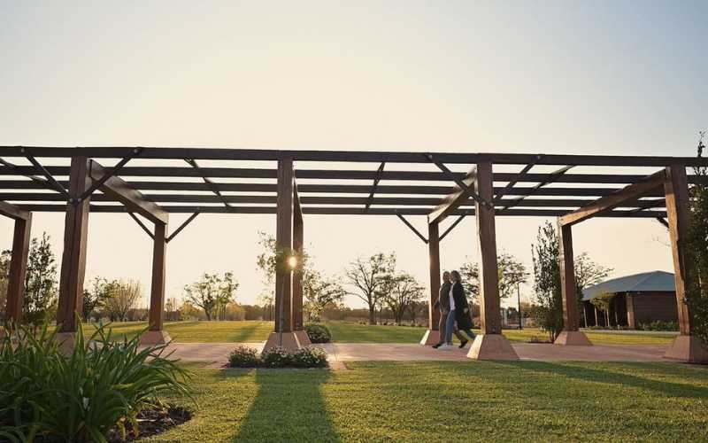 Robinson Grove Estate - Bellevue Lifestyle
