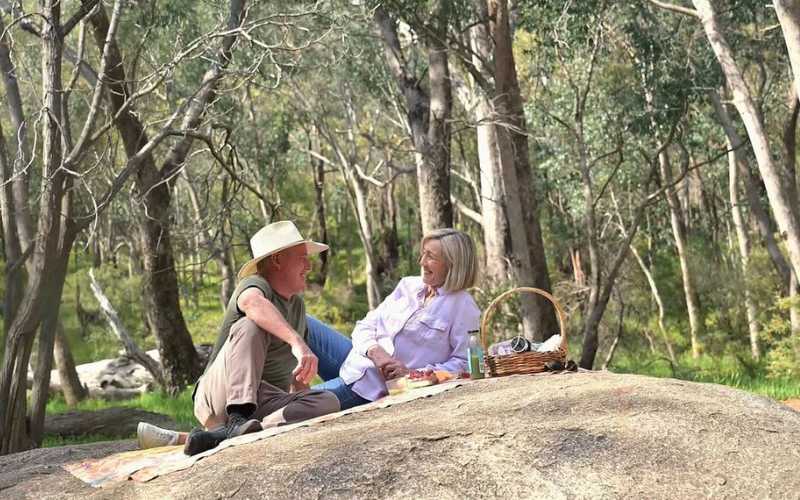 Robinson Grove Estate - Bellevue Lifestyle