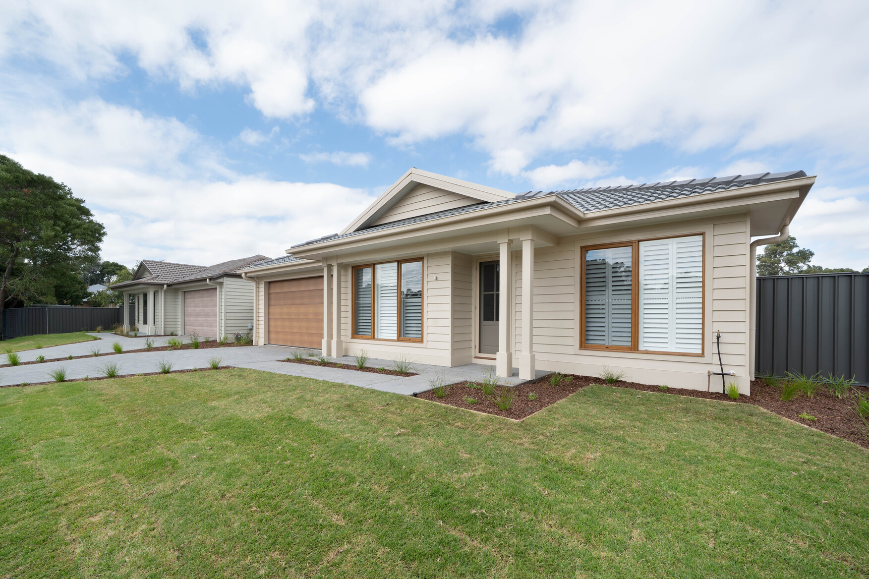 Rosedale Estate - Rosebud Façade