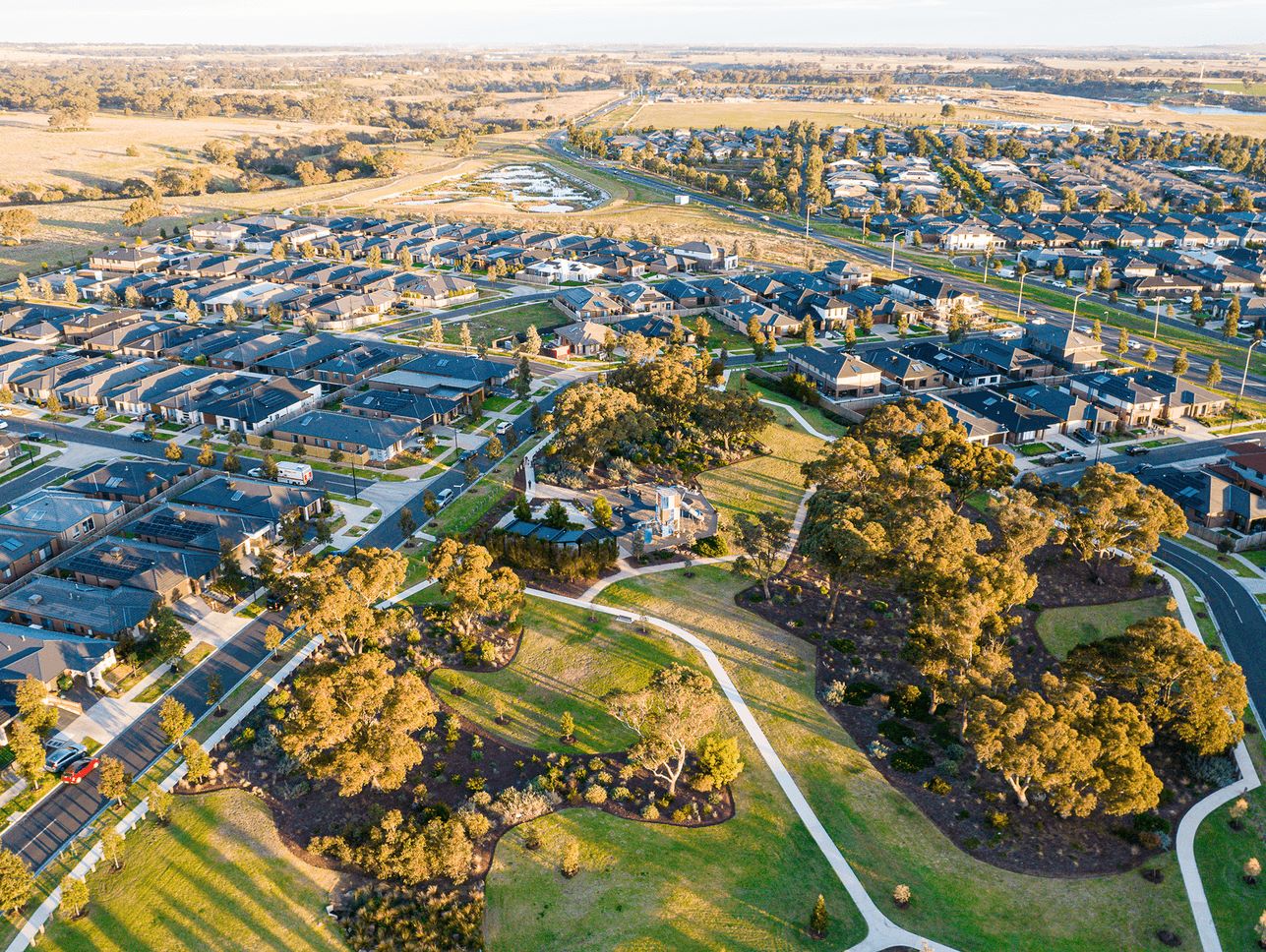 Seventh Bend Estate - Weir Views Aerial