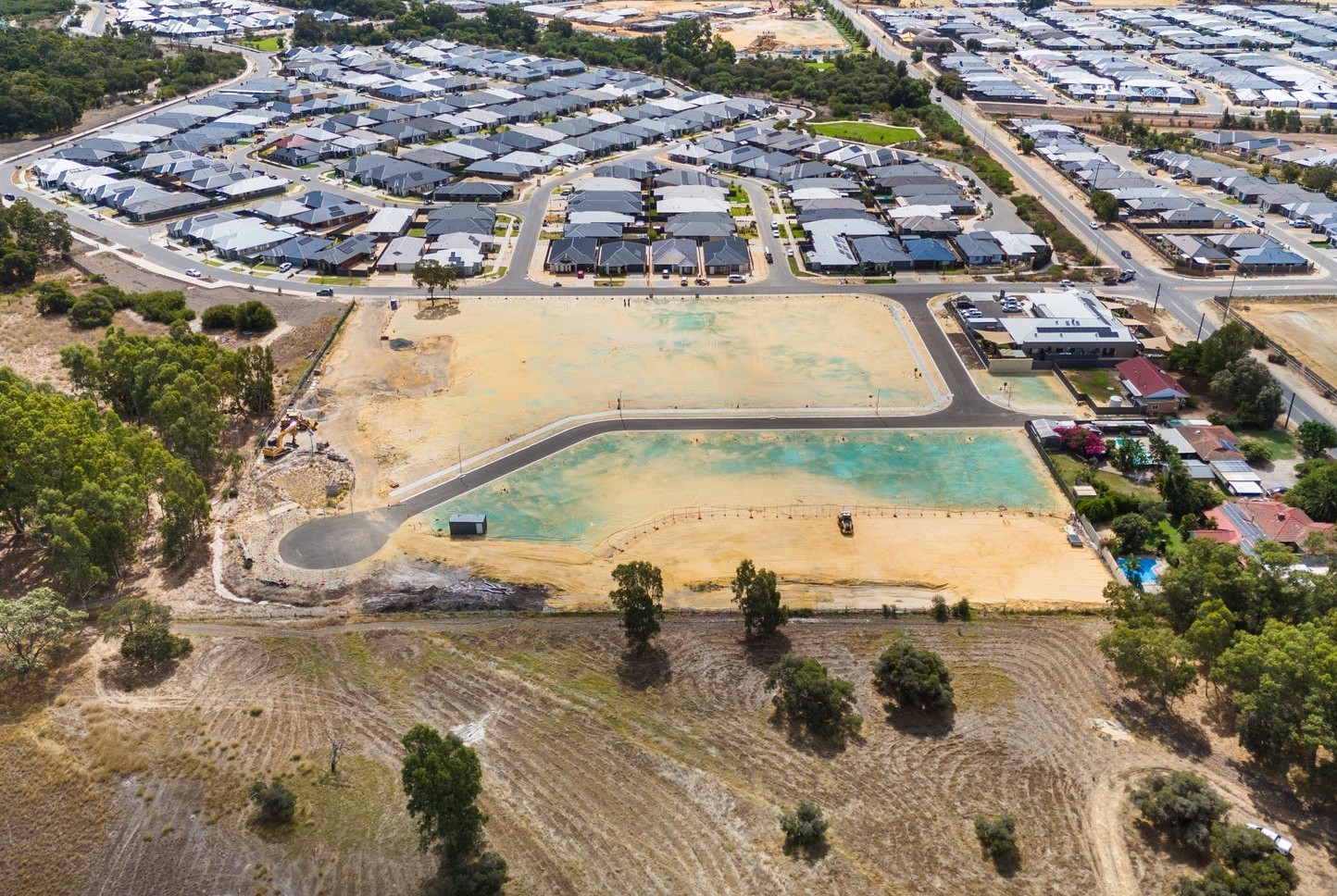 Sienna Vista Estate - Hilbert Aerial