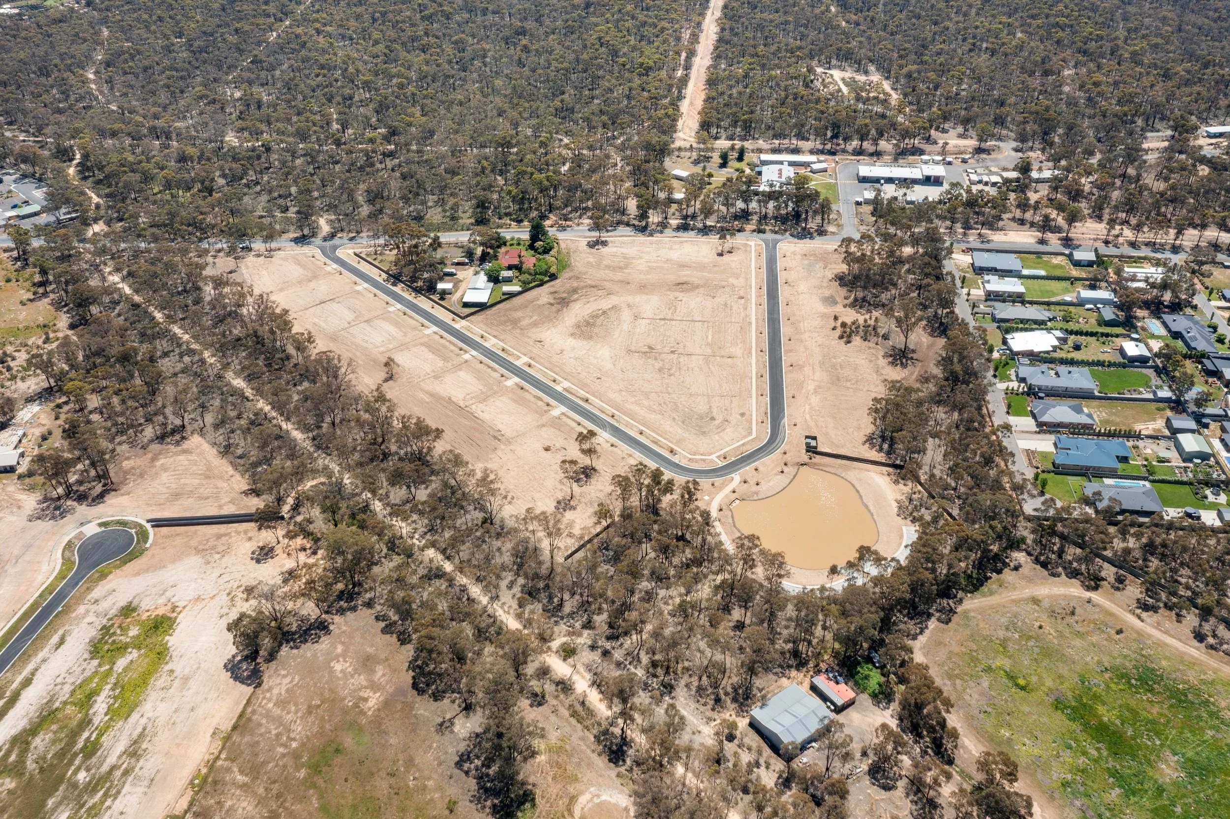 Silver Gum Retreat Estate - Junortoun Aerial