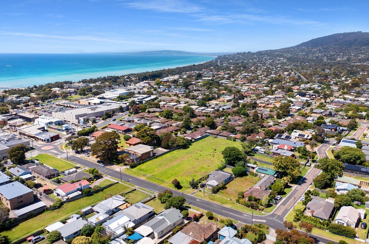 Solis Townhomes - Rosebud Aerial