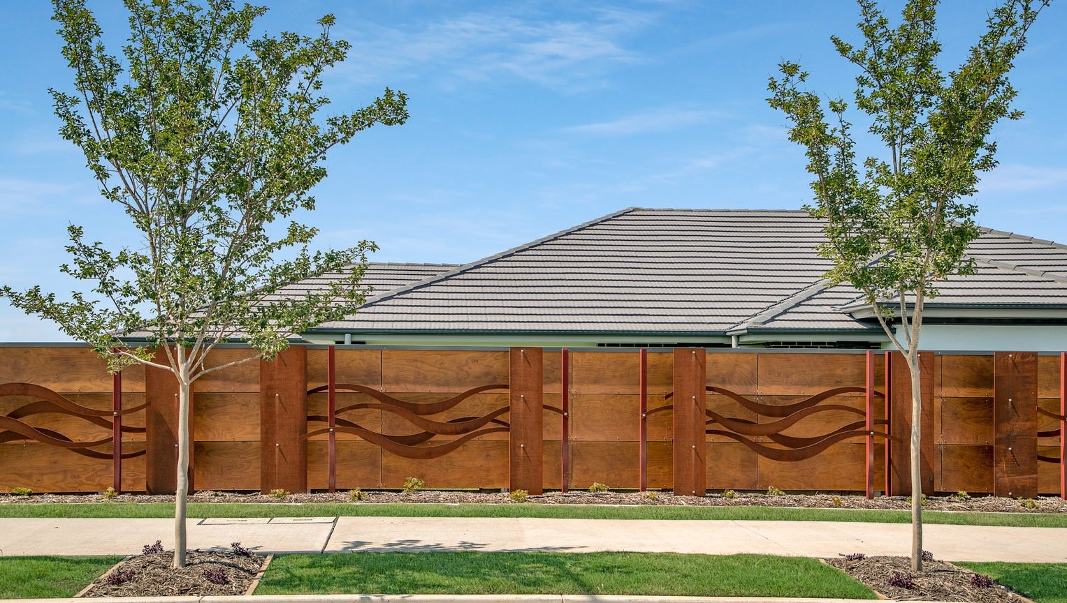 Sophia Waters Estate - Chisholm Streetscape