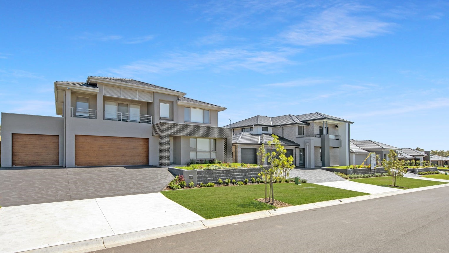 Sophia Waters Estate - Chisholm Streetscape
