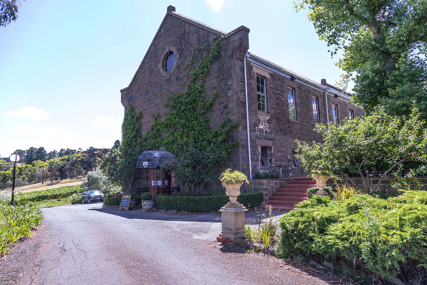 St Ronans Sunbury Estate - Bulla Amenities