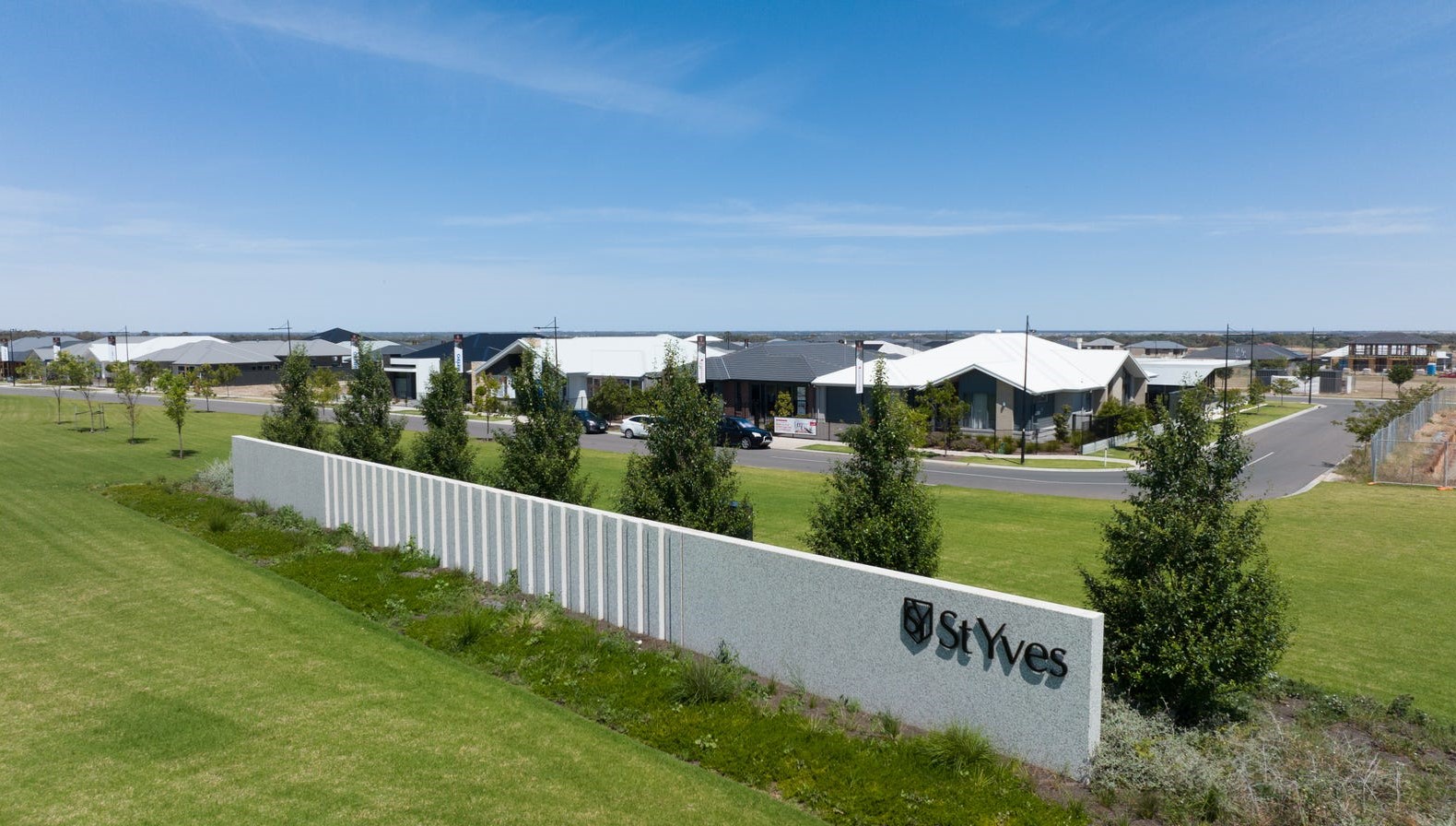 St Yves Estate - Roseworthy External