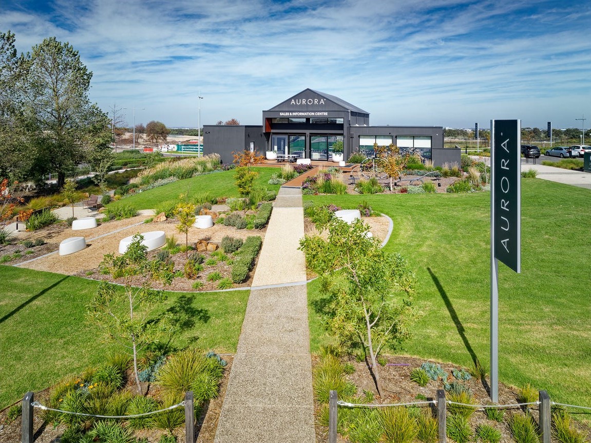 Stockland Aurora - Woll Other