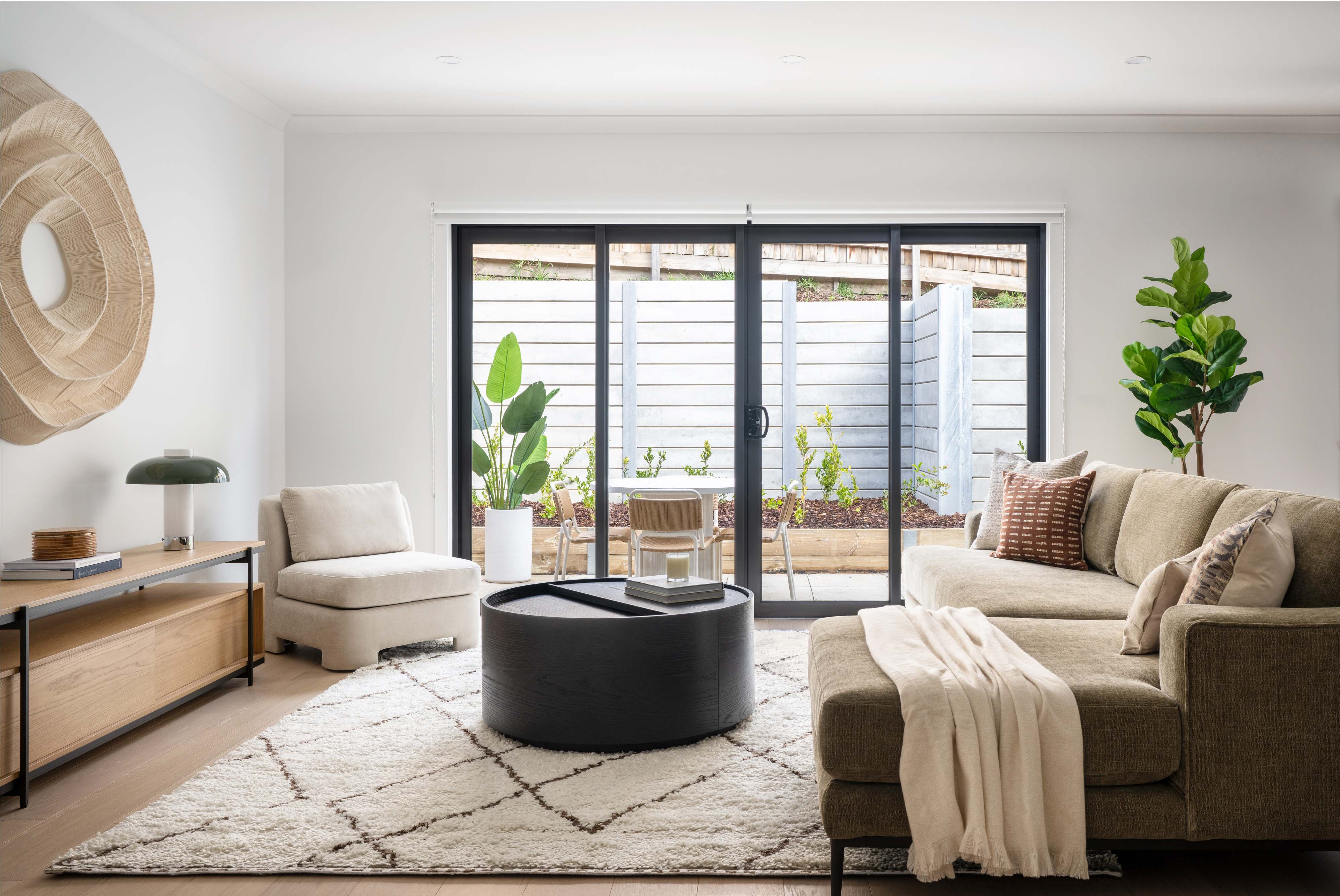 Stockland Oak Place - Wantirna Living