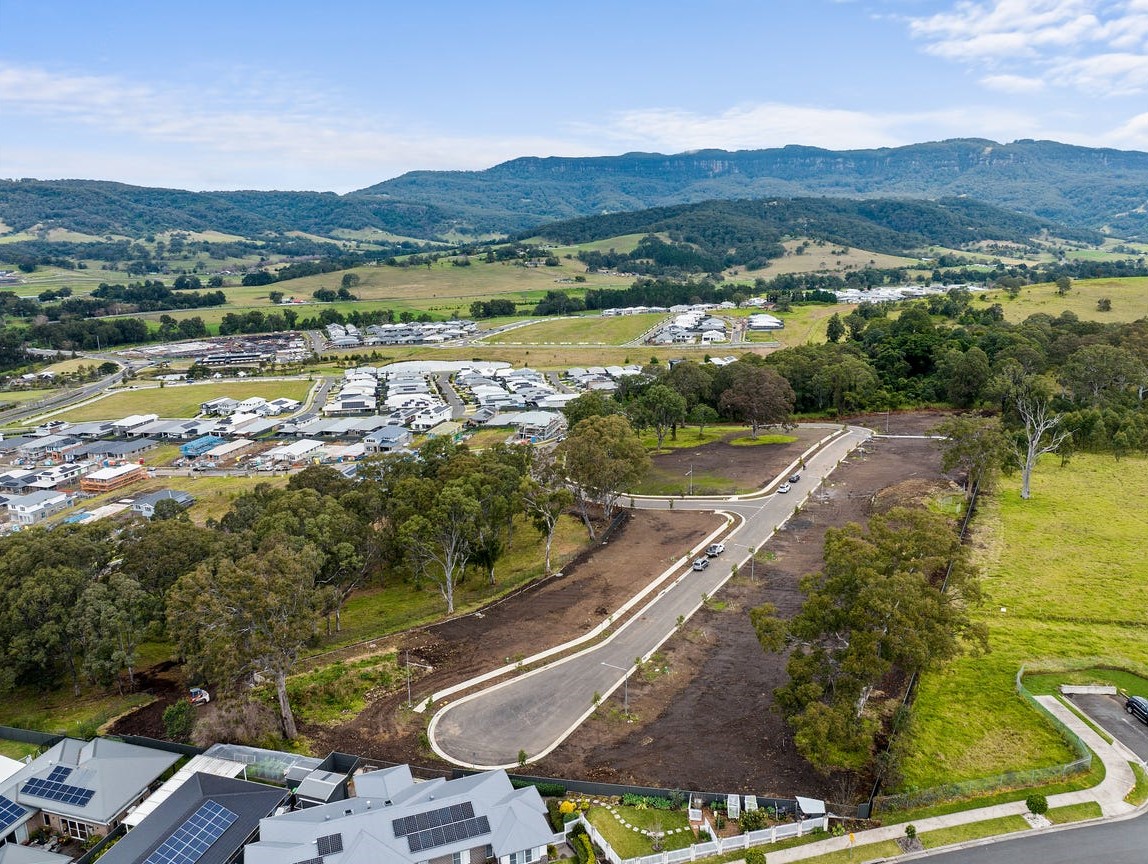 Sunrise Ridge Estate - Calderwood Aerial