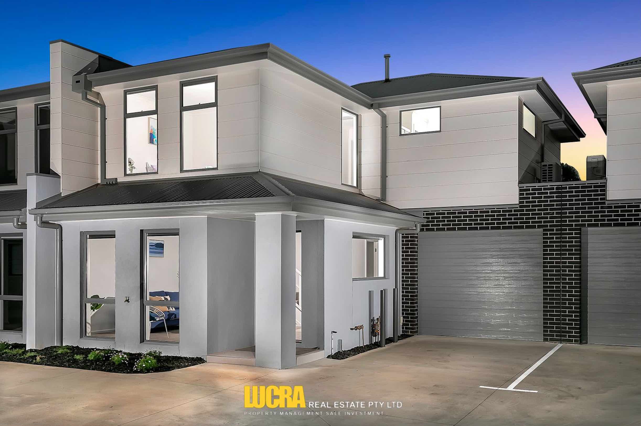 Tarneit Views Estate - Hoppers Crossing front