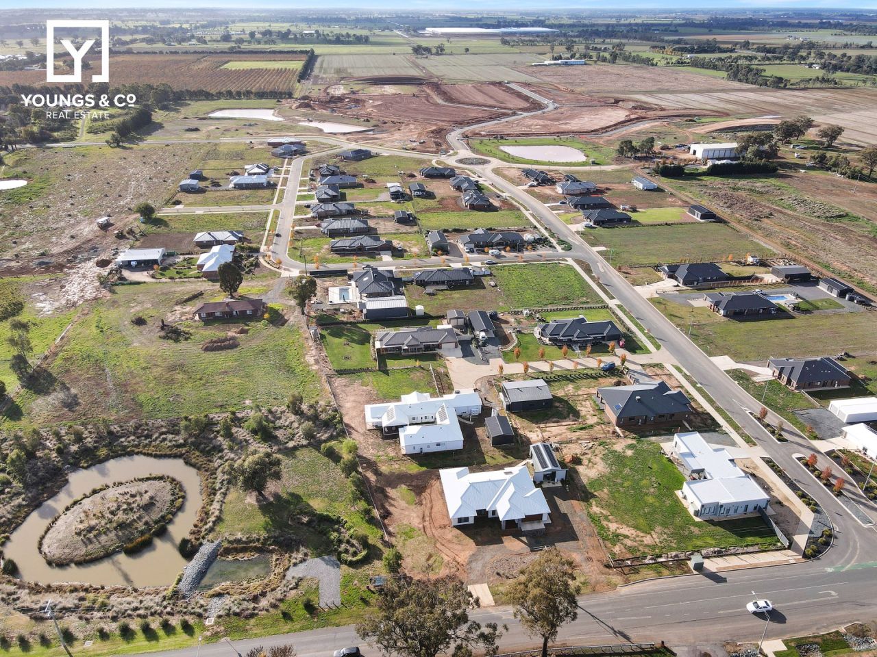 Tatura Waters Estate - Tatura 