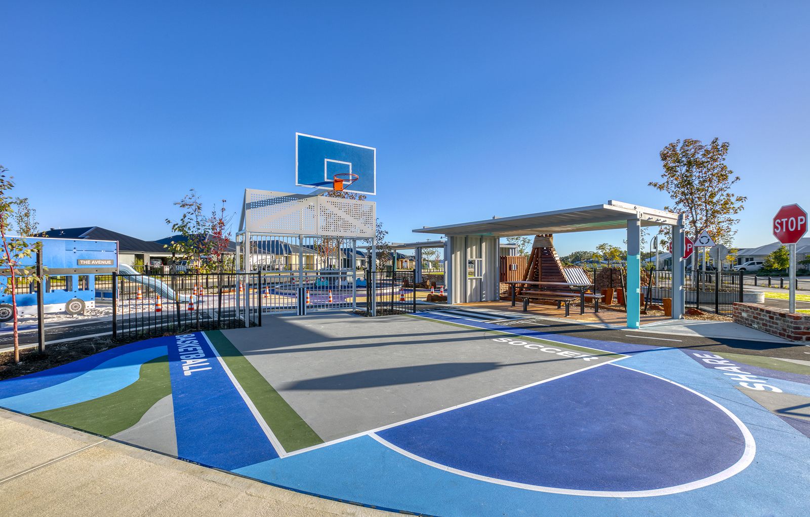 The Avenue Estate - Hilbert Amenities