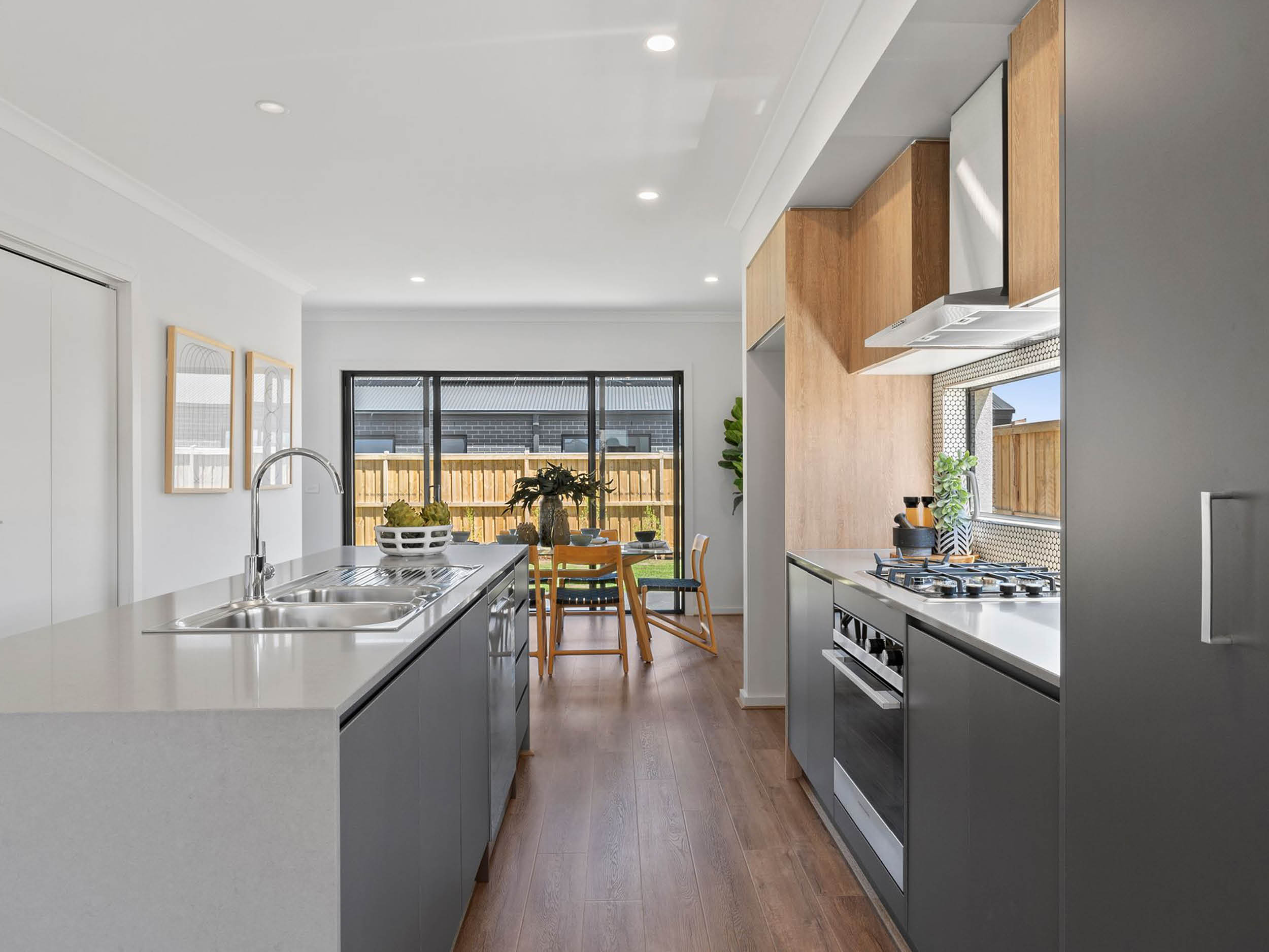 The Avenue Estate - Maddingley Kitchen