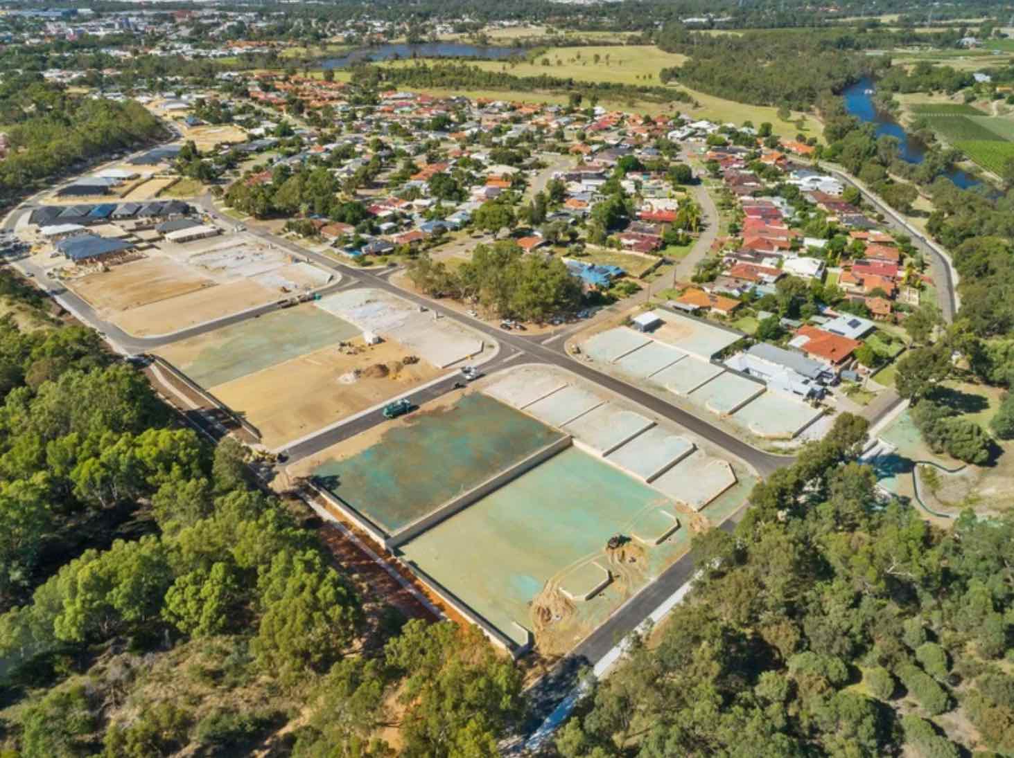 The Crescent Estate - Viveash Aerial
