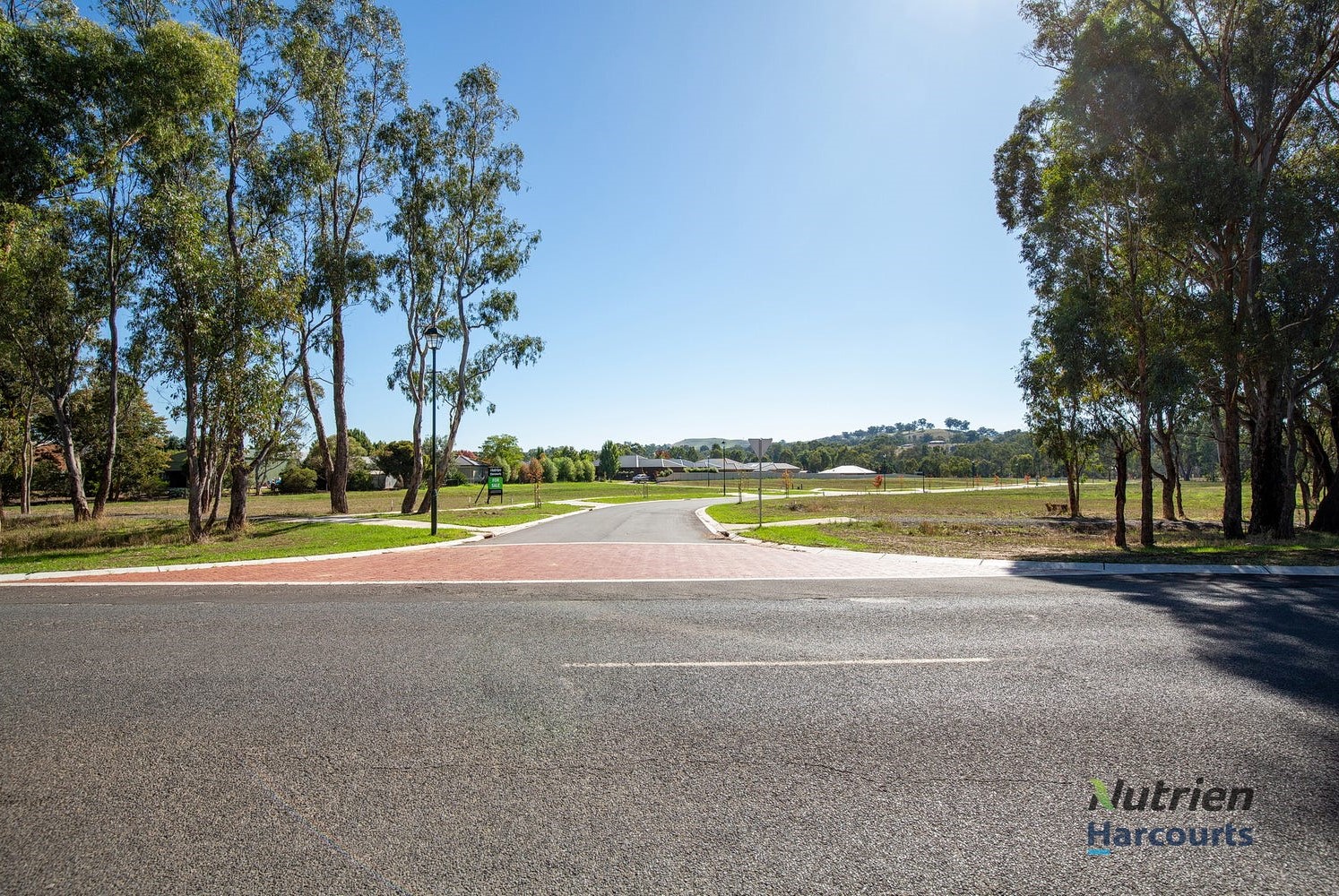 The Habitat Estate - Yea Streetscape