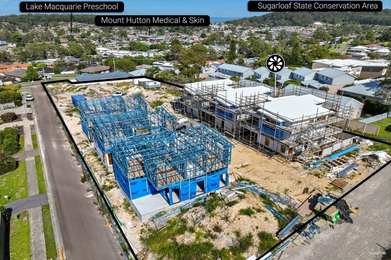 The Summit Townhomes - Mount Hutton Aerial