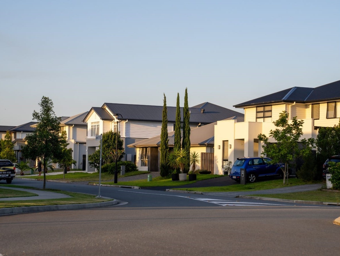 The Surrounds Estate - Helensvale Streetscape
