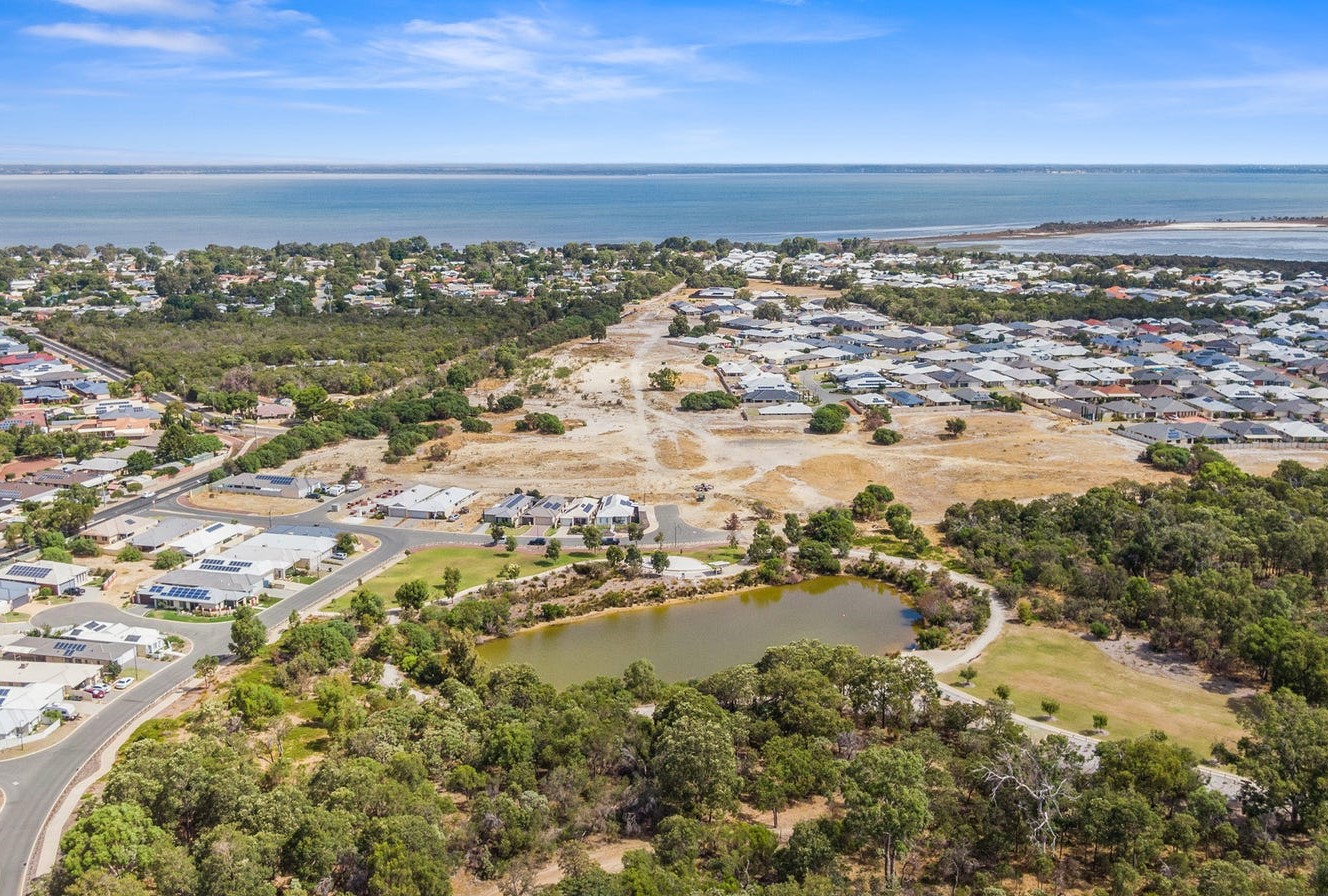 Tuckey Cove Estate - Dudley Park Aerial