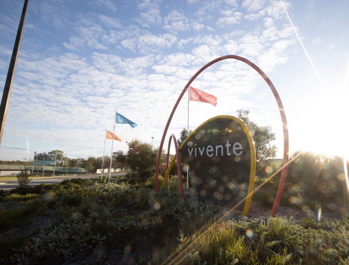 Vivente Estate - Hammond Park Façade