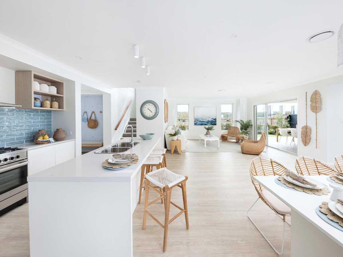 Whiterock Estate - White Rock Living