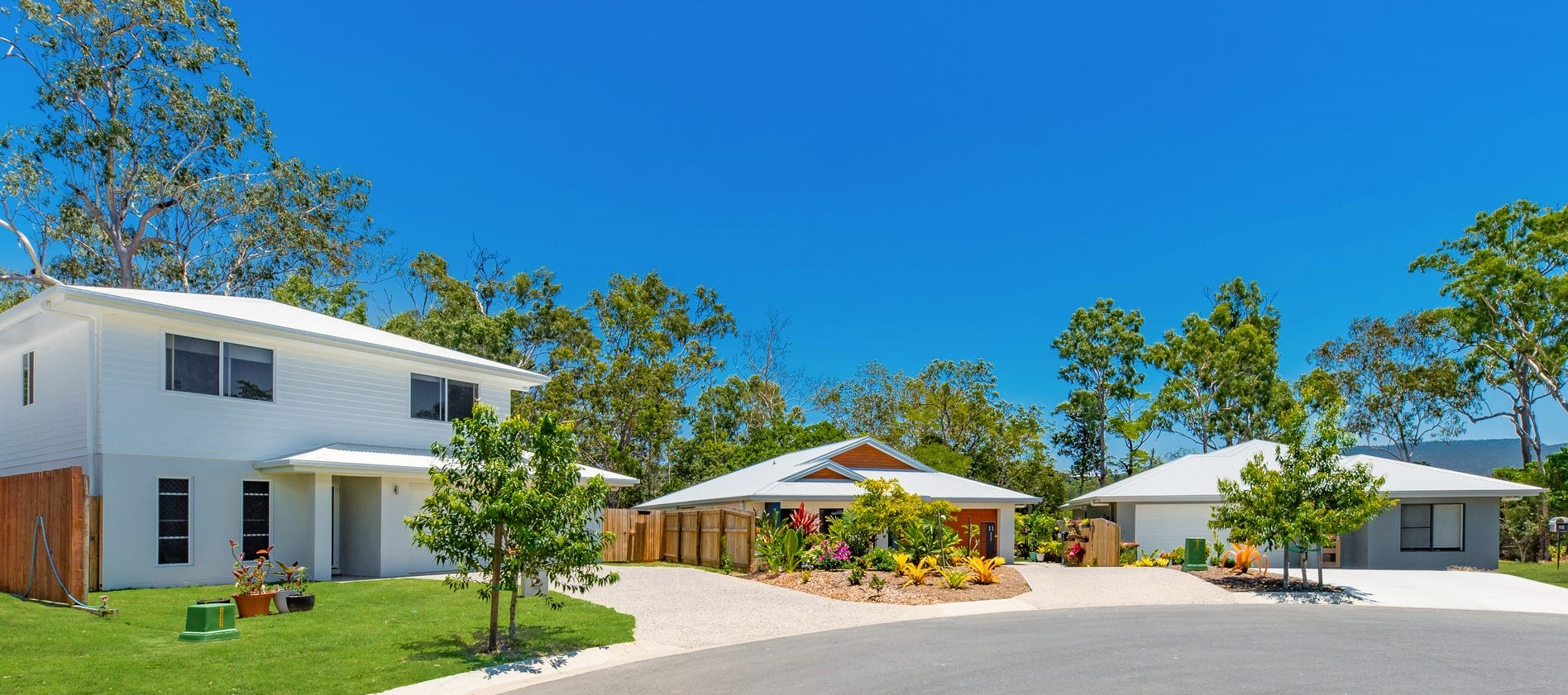 Whitsunday Lakes Estate - Cannonval Streetscape
