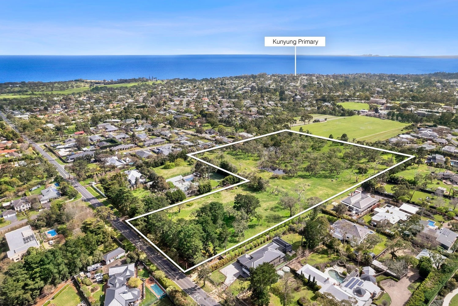 Wisteria Fields Estate - Mount Eliza Aerial